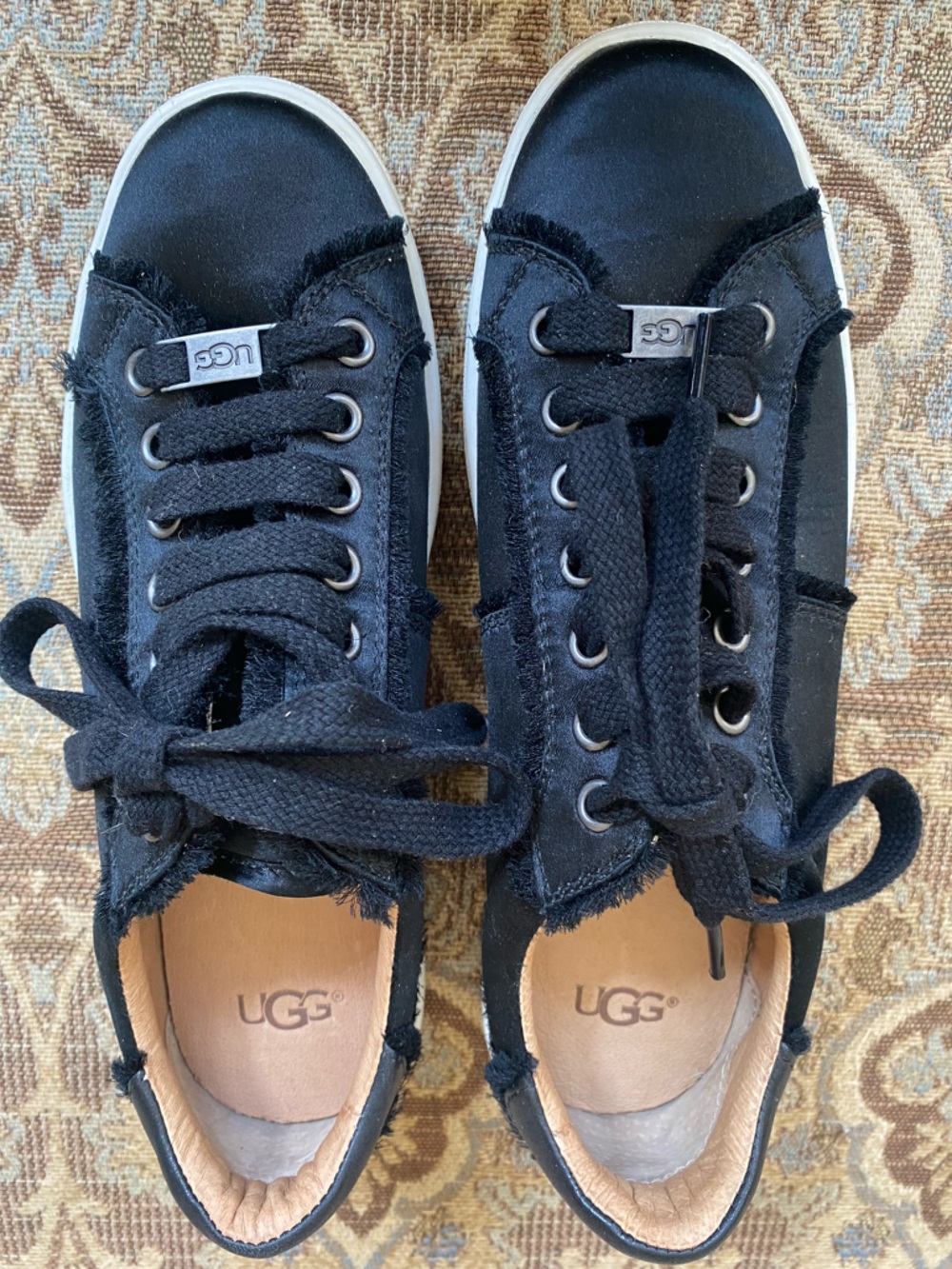 UGG Black Low-Top Lace-Up Sneakers with Frayed Trim Sz 8.5 NWOT